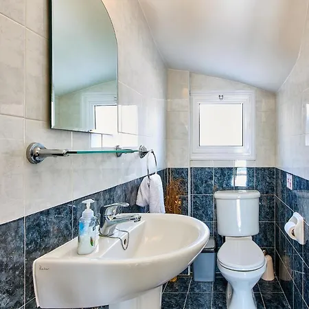 Crystal By Ezoria Villa *