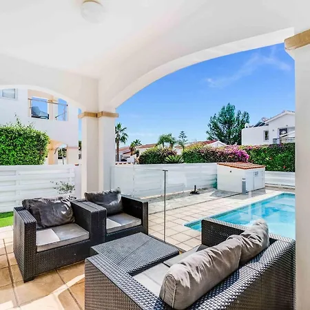 Villa Crystal By Ezoria Coral Bay