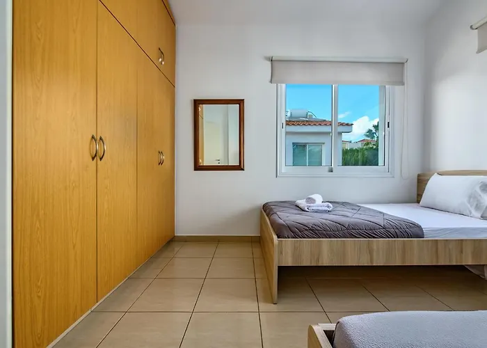 ヴィラ Crystal By Ezoria